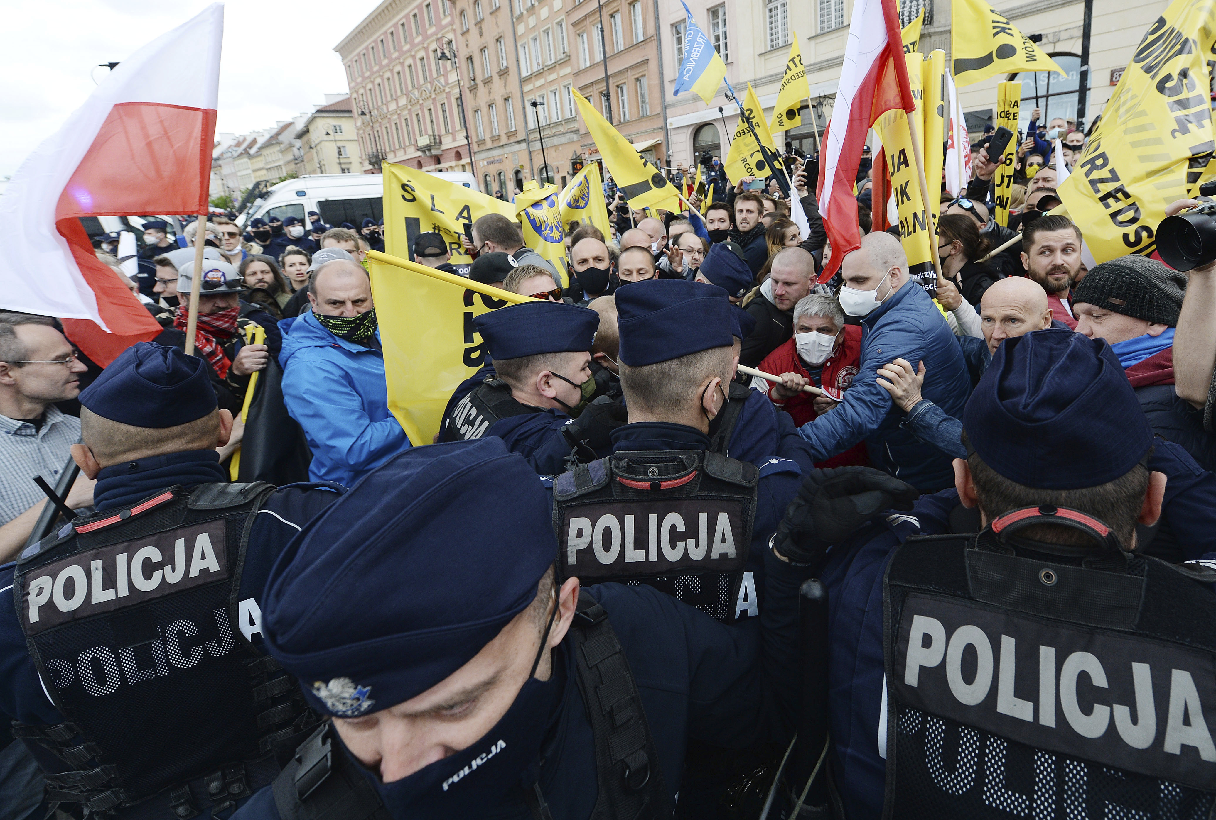 Европа против украины. Протесты в Польше 2020. Митинги в Польше 2020. Протесты в Варшаве 2020. Протесты в Польше 2023.